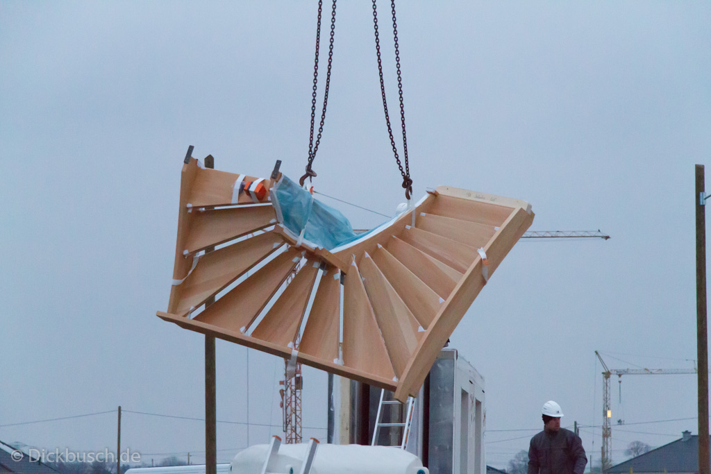 130311070529 MJ  0226