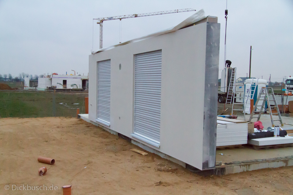 130311072439 MJ  0256