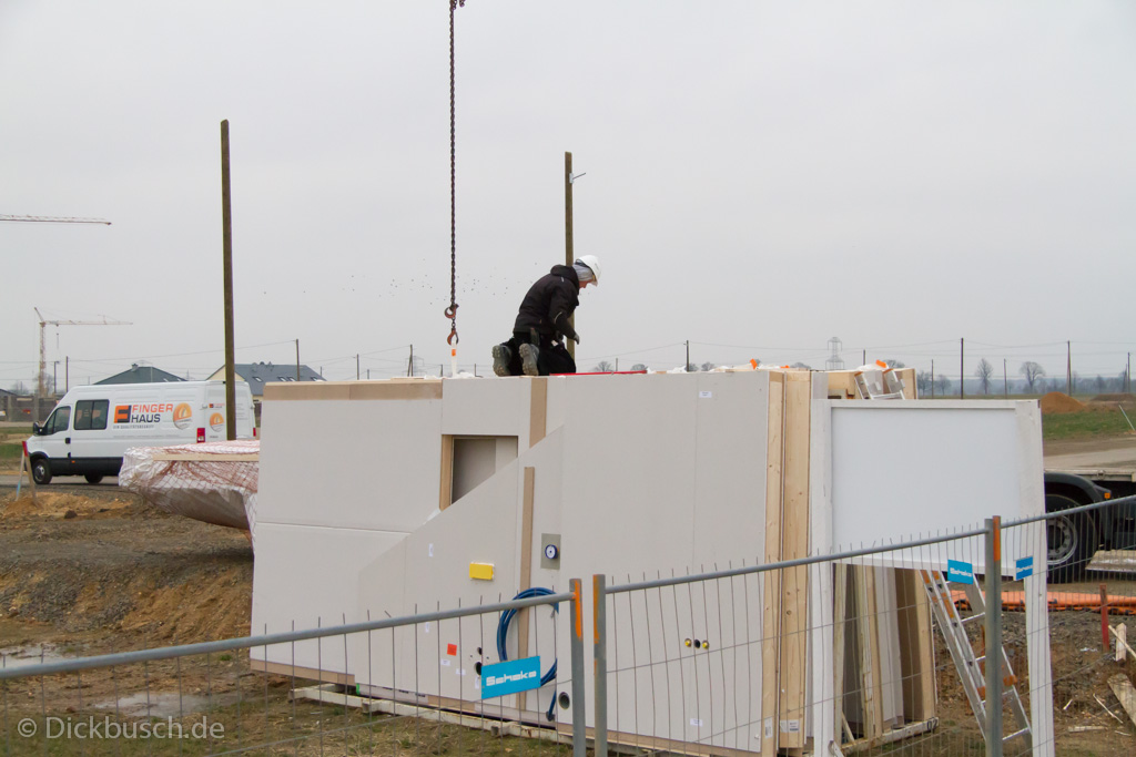 130311082958 MJ  0291