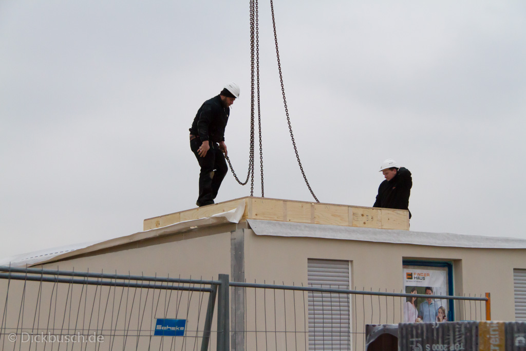 130311093720 MJ  0297