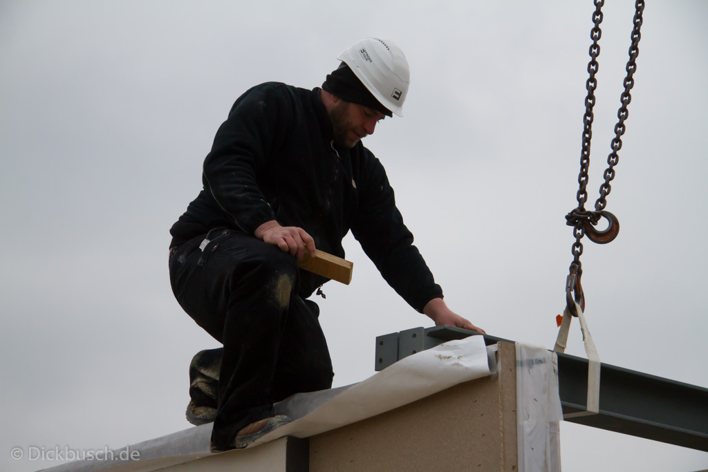 130311094732 MJ  0321