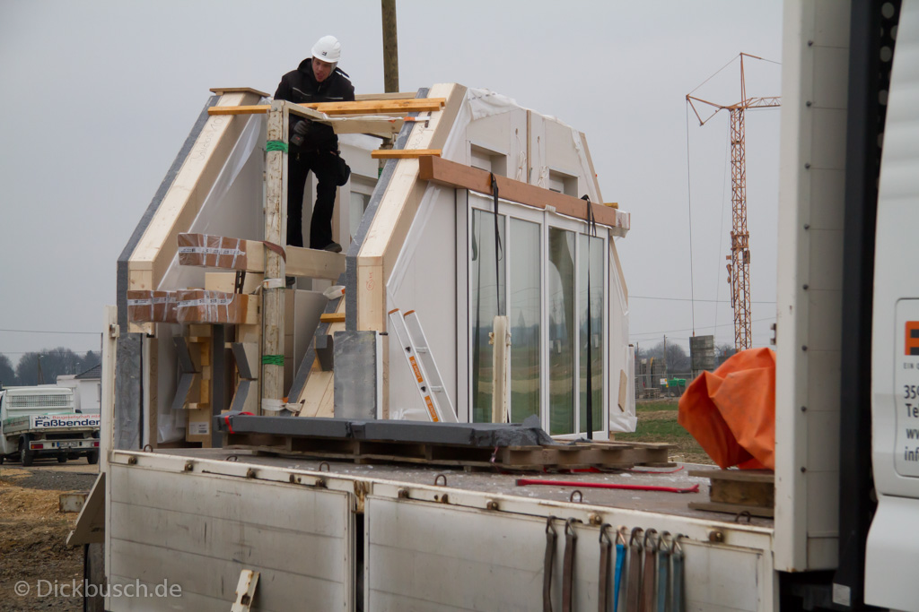 130311104933 MJ  0362