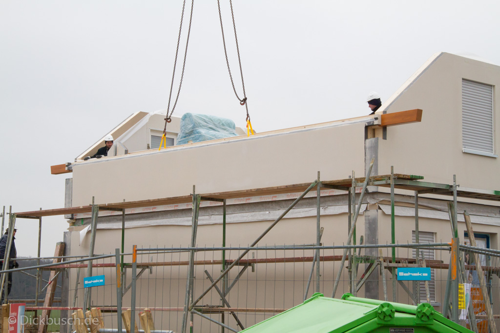 130311120702 MJ  0402