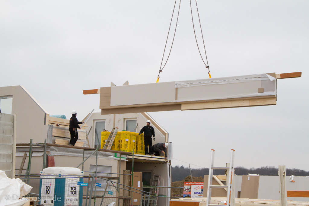 130311121157 MJ  0411