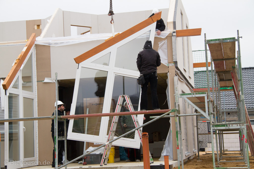 130311131935 MJ  0458