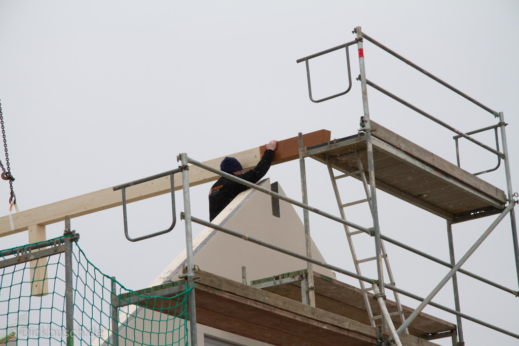 130311140843 MJ  0489