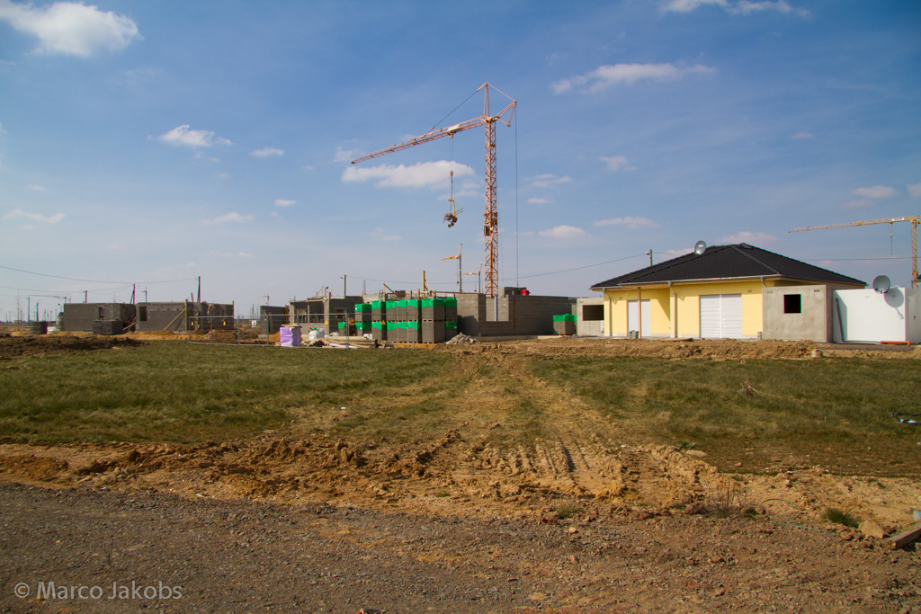 130401131818 MJ  0536