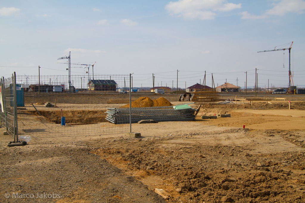 130401132551 MJ  0543