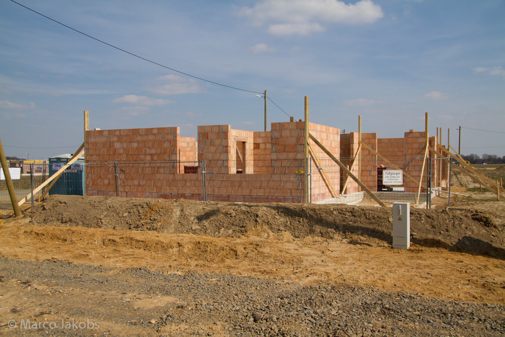 130401133711 MJ  0554