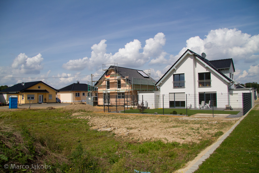 140824134807 MJ  2267