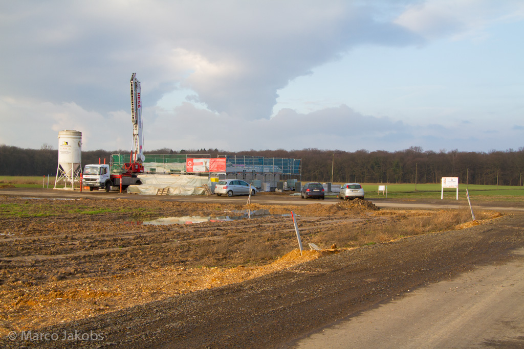 130209171655 MJ  0018