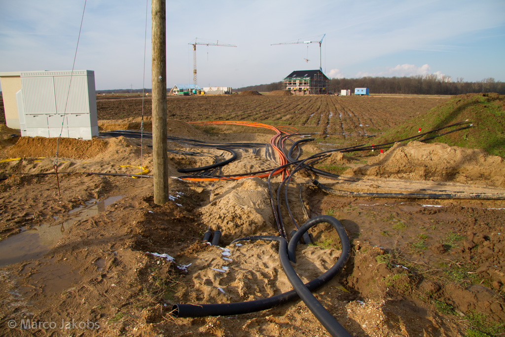 130210155259 MJ  0066