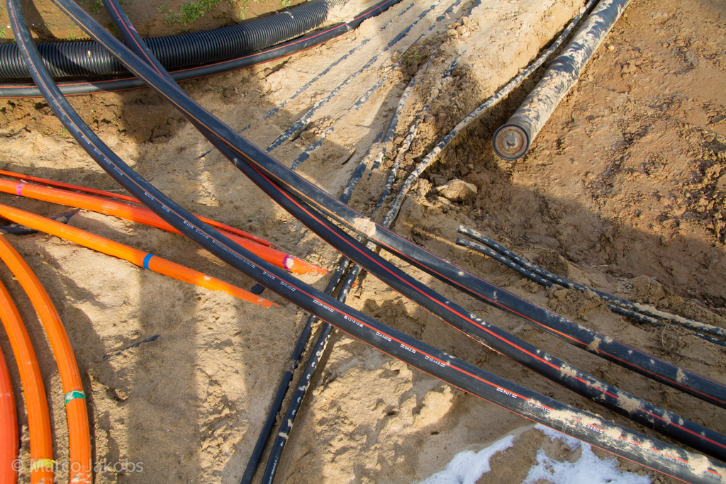 130210155330 MJ  0068