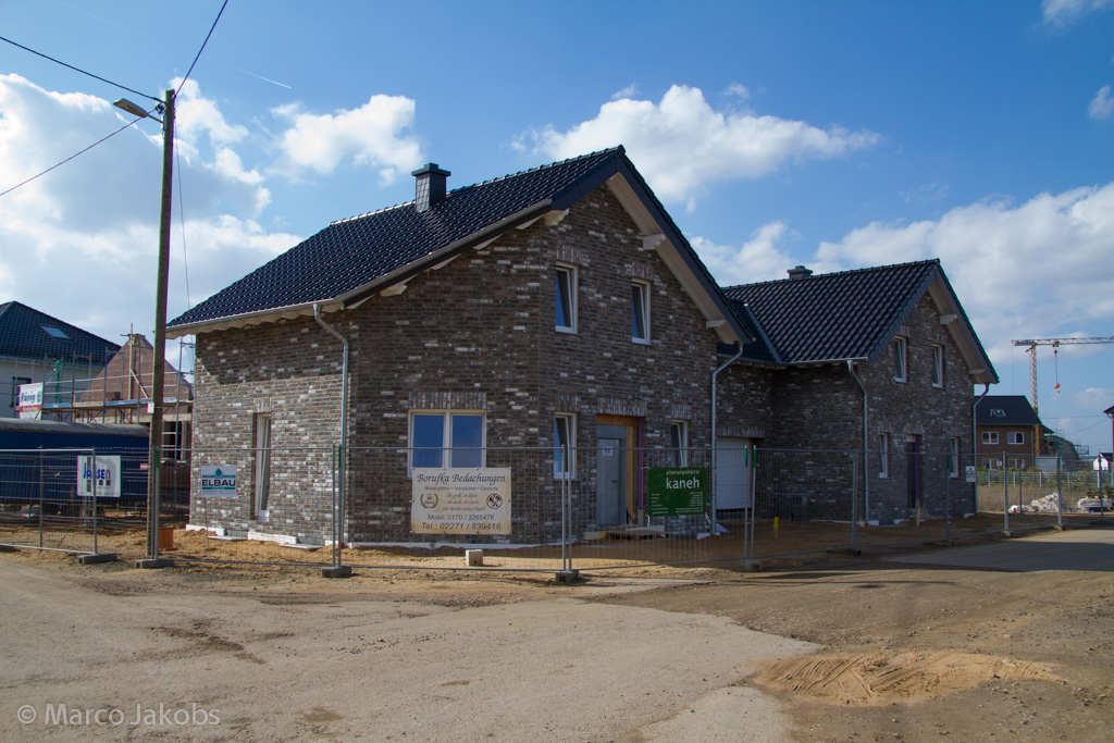 140302125500 MJ  0847