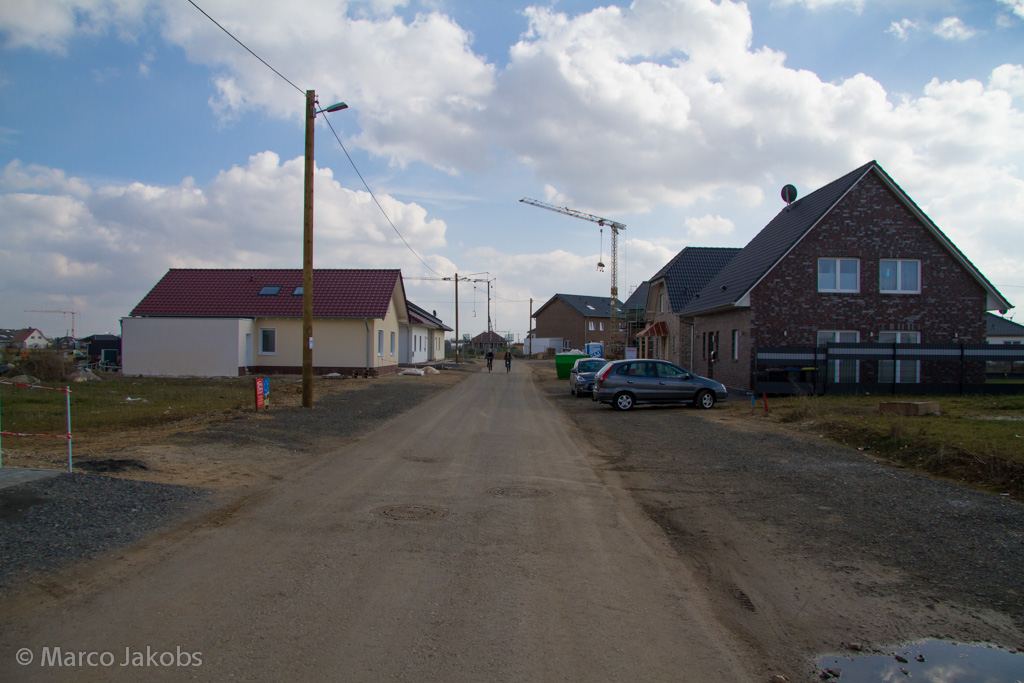 140302130045 MJ  0857