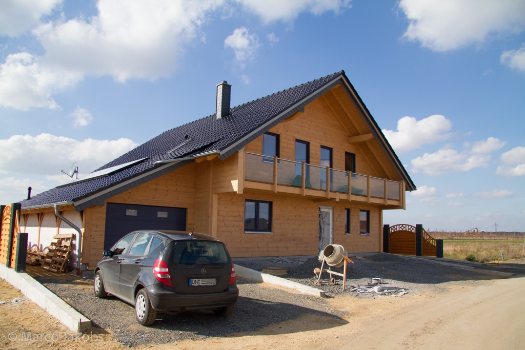 140302132750 MJ  0909