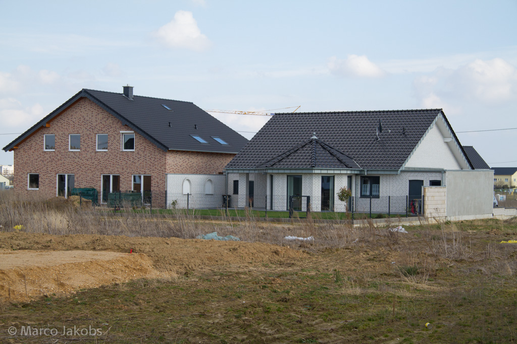 140302135715 MJ  0949