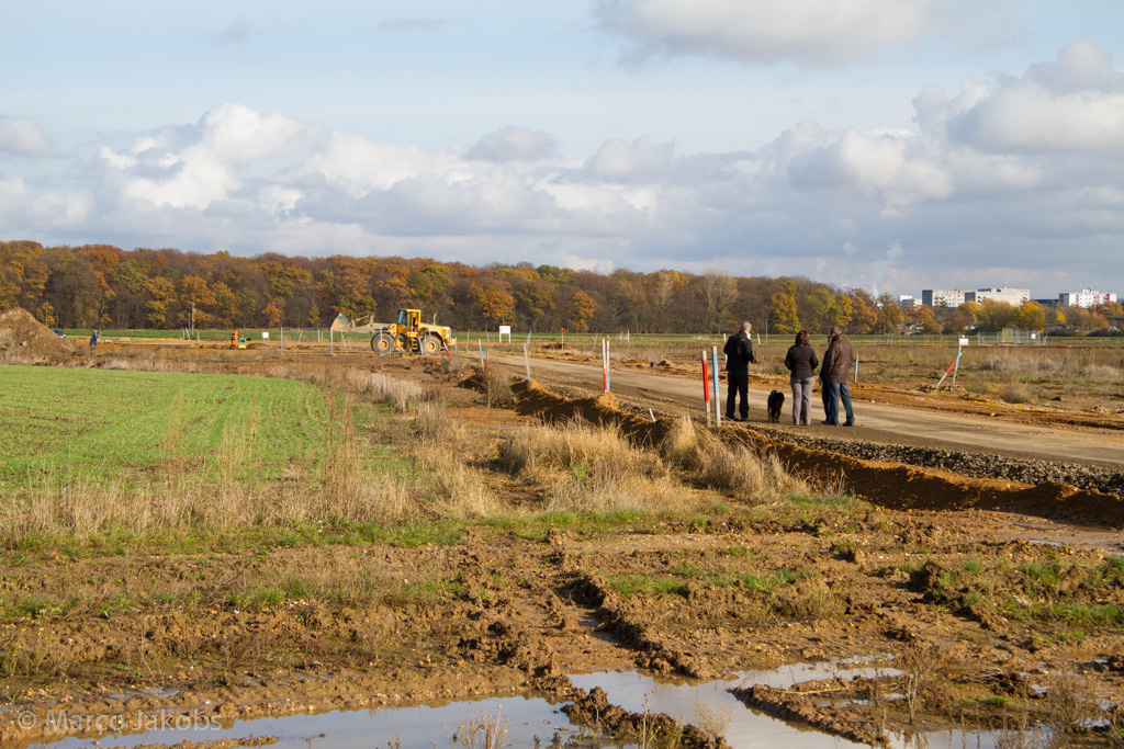 121111135306 MJ  9921