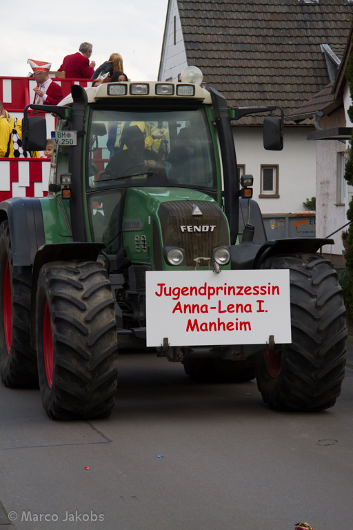 140304155944 MJ  1077