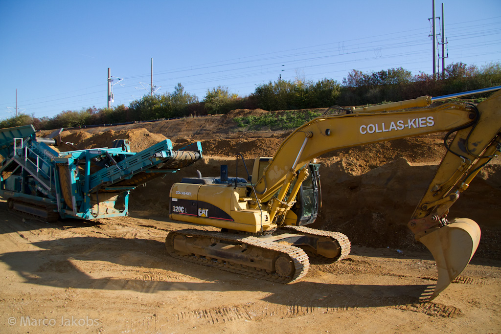 111022152100 IMG 6068