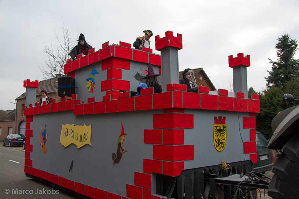 130212163615 MJ  0122